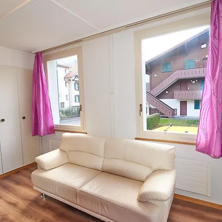 New West Station * Entrelagos