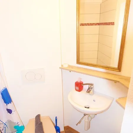 Apartamento New West Station Entrelagos